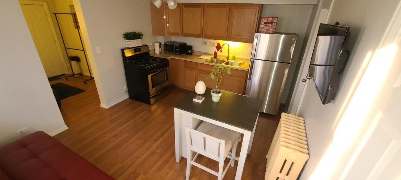 Cozy 1 Bedroom, 1 Min From Irving Park Blue Line, Free Parking Chicago Luaran gambar