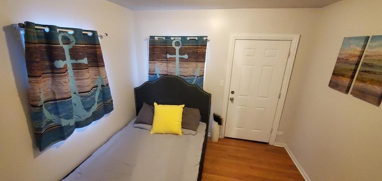 Cozy 1 Bedroom, 1 Min From Irving Park Blue Line, Free Parking Chicago Luaran gambar